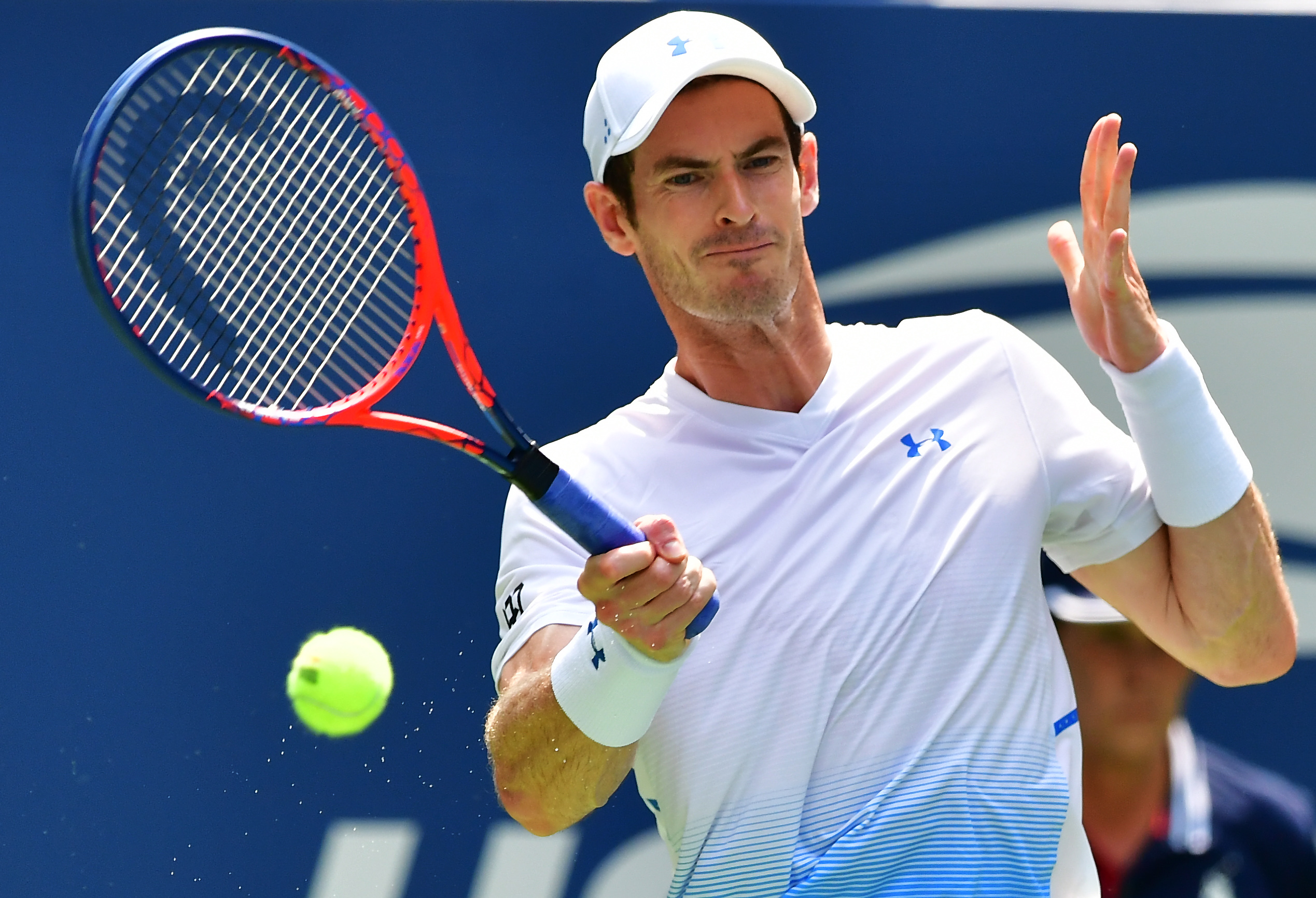 关于世界网球队绝杀西班牙网球队，穆雷惊艳世界的信息