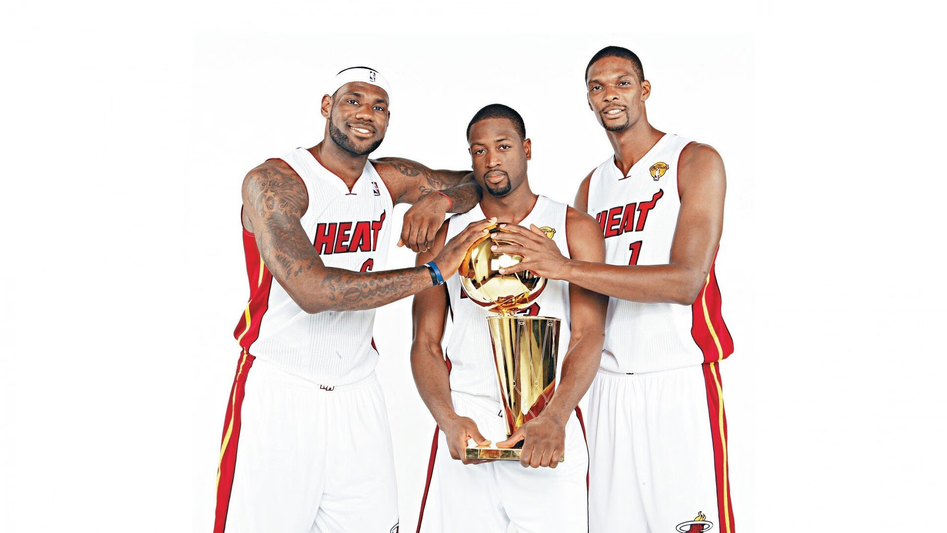 猛龙全面压制活塞，范弗利特在德甲争冠战接管比赛