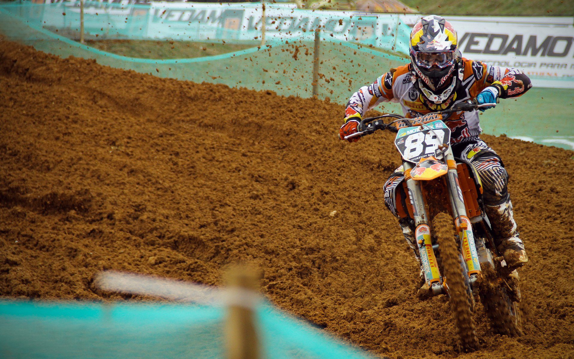 戴维斯杯鏖战温网，梅德韦杰夫关键制胜背后的意志与荣耀